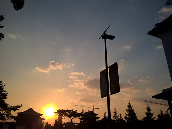 太陽能路燈，太陽能路燈廠家，太陽能路燈價(jià)格