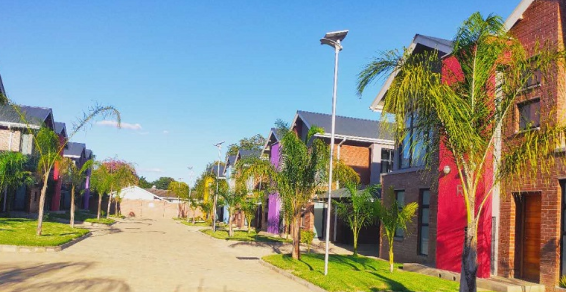 太陽(yáng)能路燈怎么樣實(shí)現(xiàn)自動(dòng)開(kāi)關(guān)？